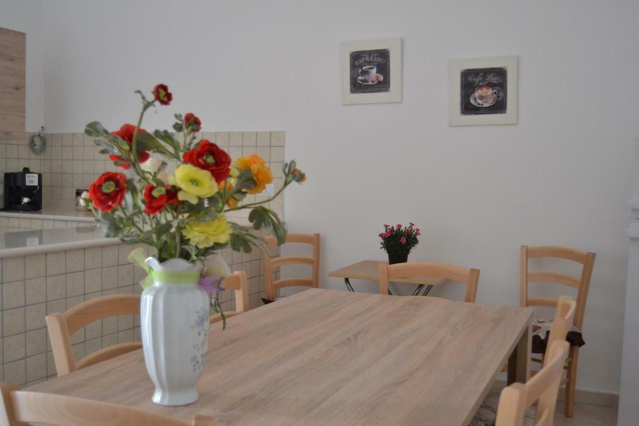 I Due Tesori Bed and Breakfast San Cesario di Lecce Exteriör bild